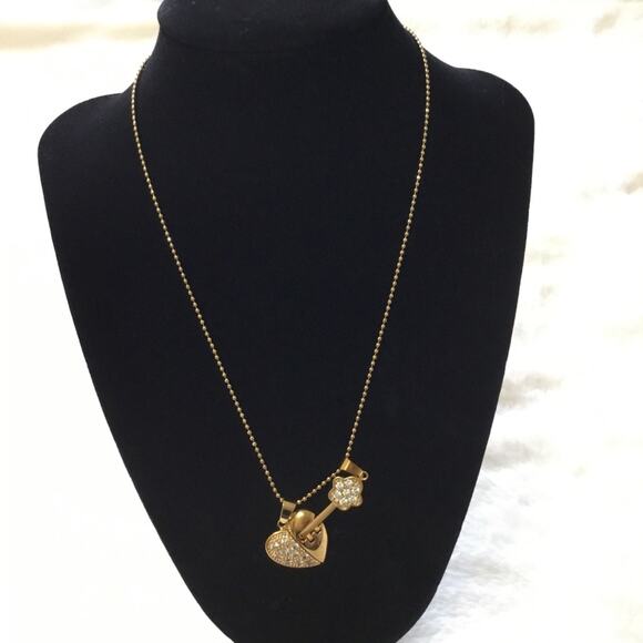 Crystal Gold Keychain w/ Heart Necklace - Picture 5 of 8
